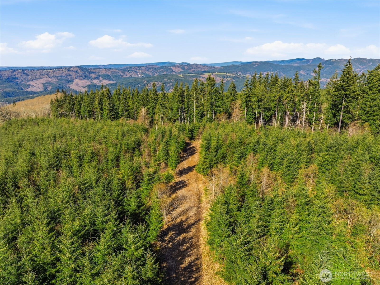 1 NKA China Garden Road, Kalama, WA 98625