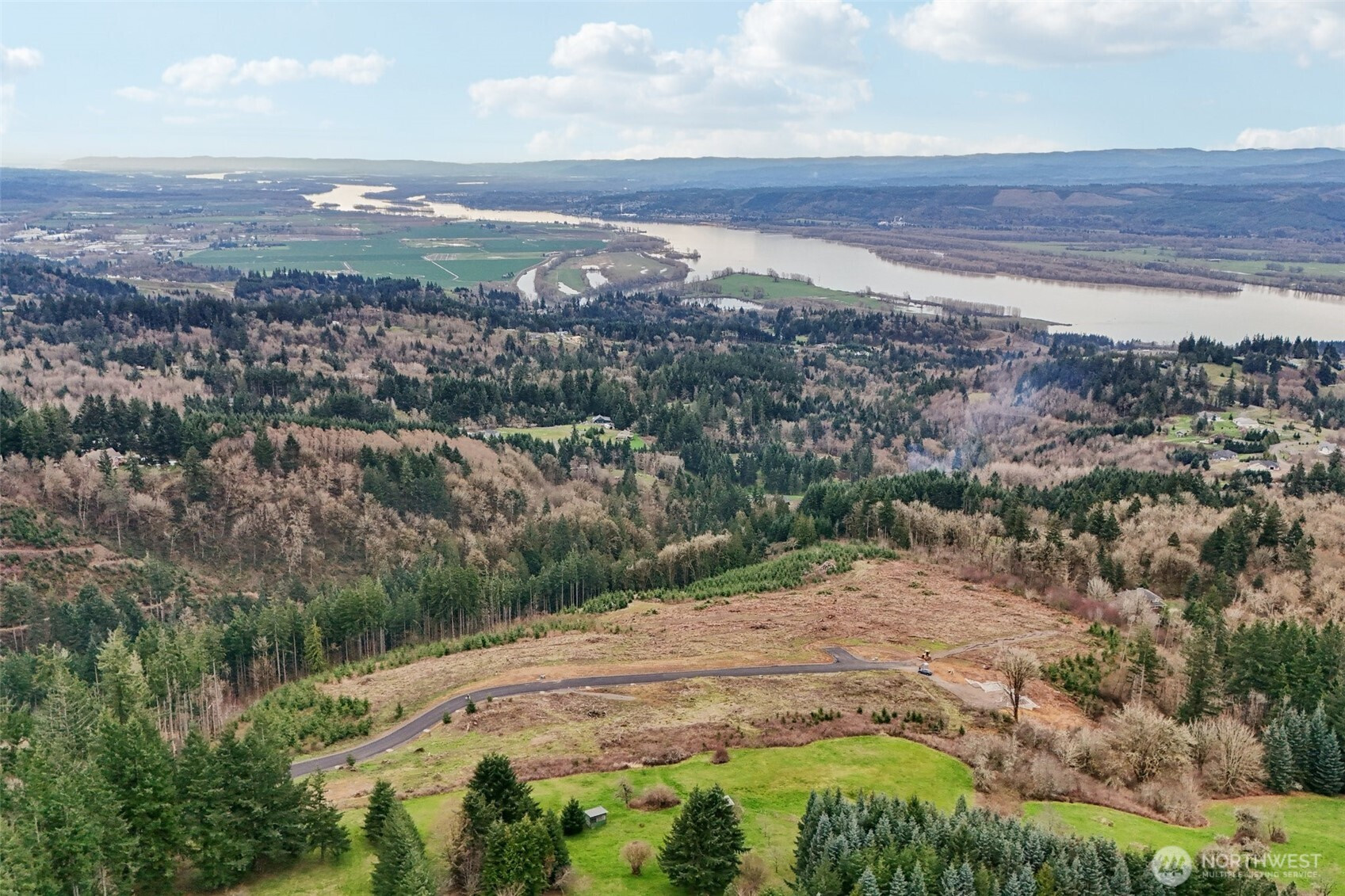 685 Anderson Drive, Kalama, WA 98625