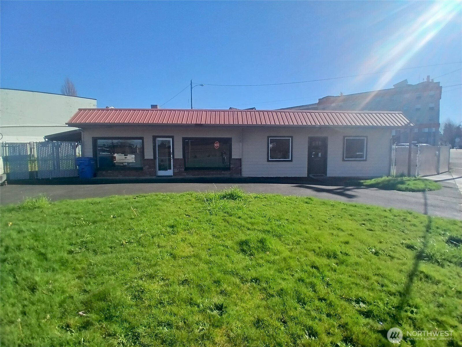 101 Academy, Kelso, WA 98626