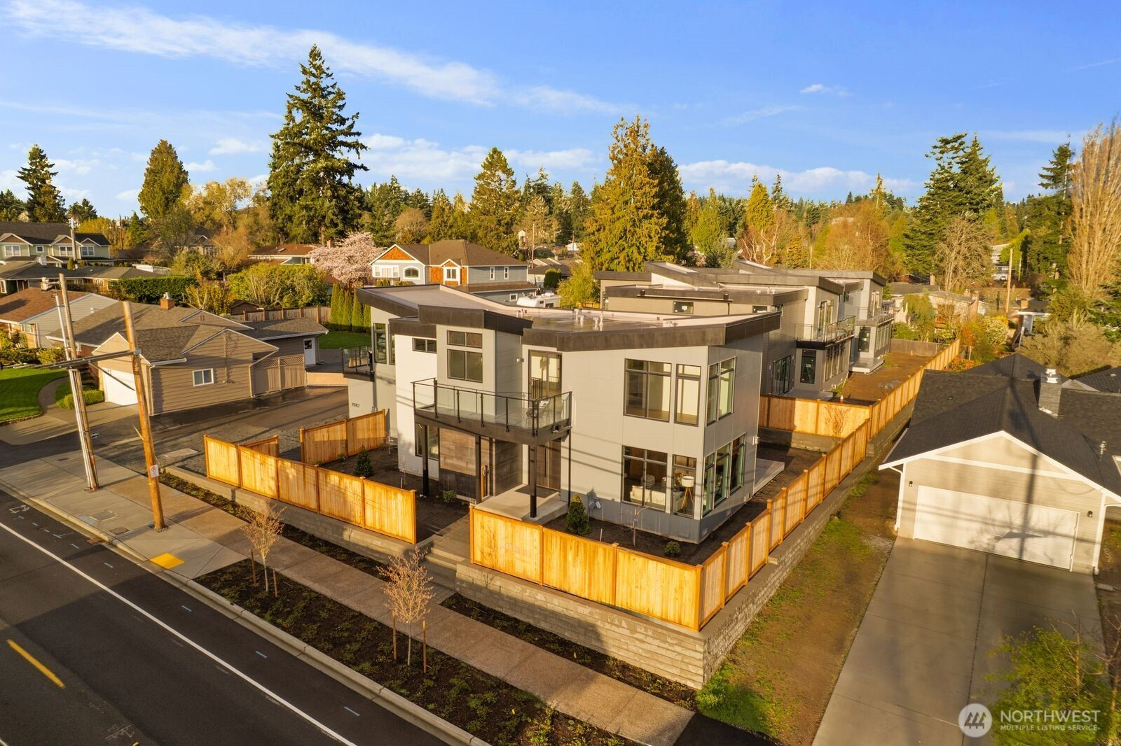 19742 20th Avenue NW, Shoreline, WA 98177