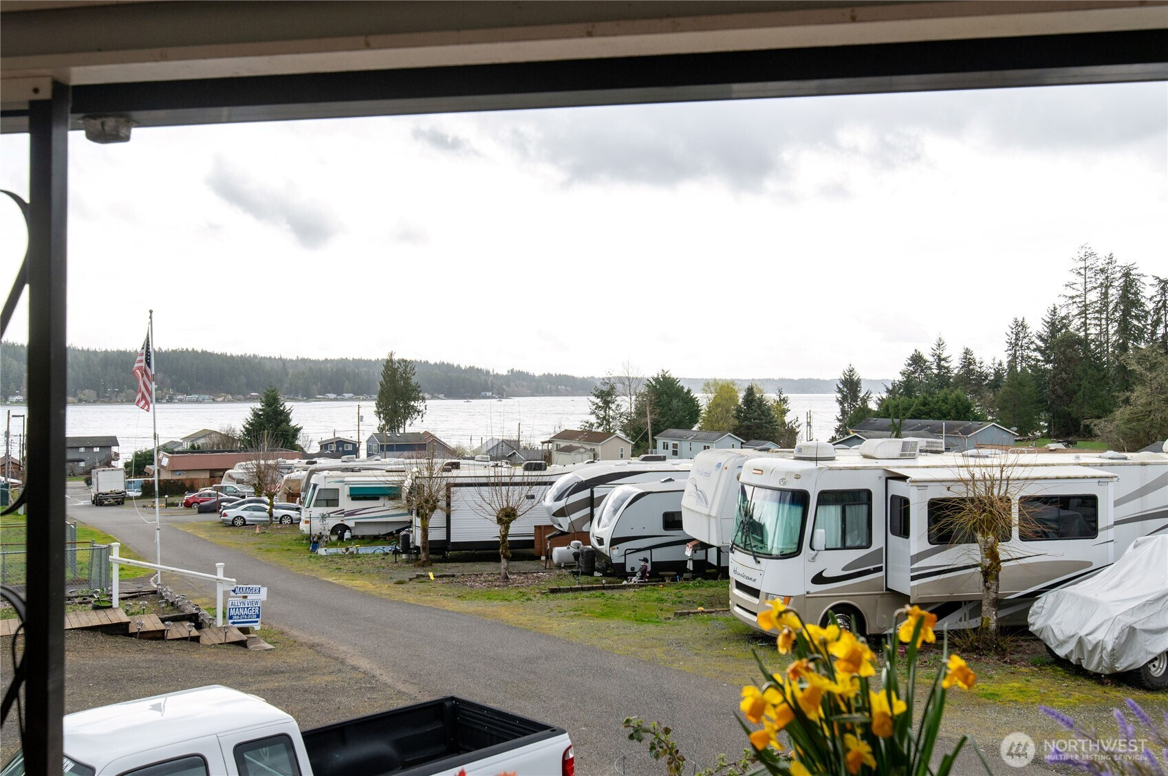 18289 E State Route 3, Allyn, WA 98524