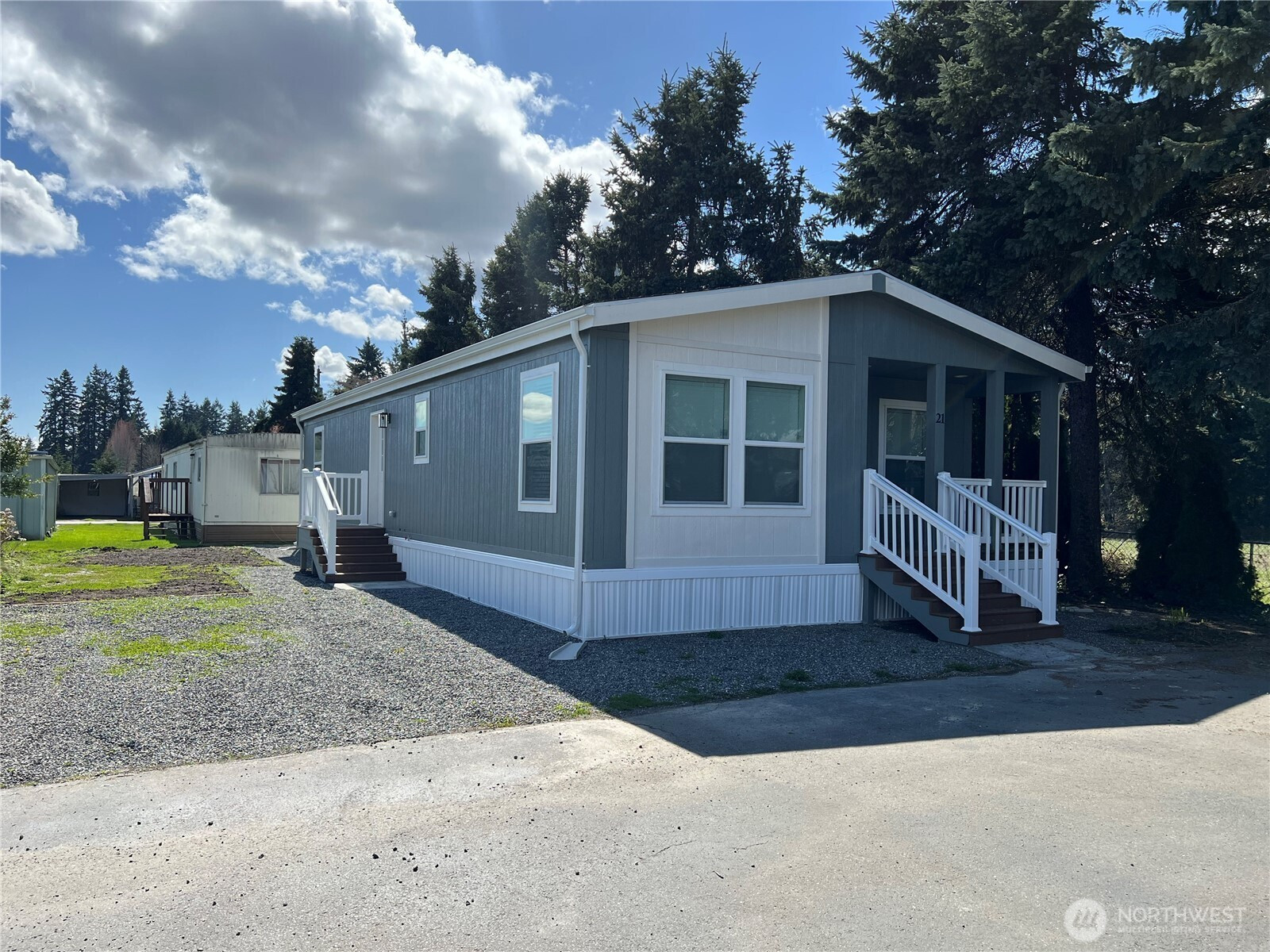 512 SW Berry Lake Road, Port Orchard, WA 98367