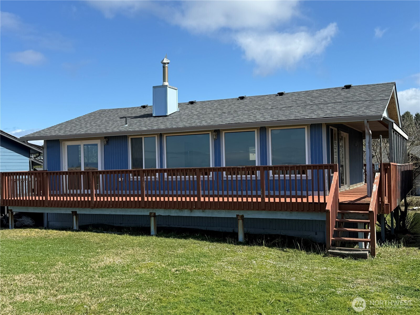 30011 G Street, Ocean Park, WA 98640