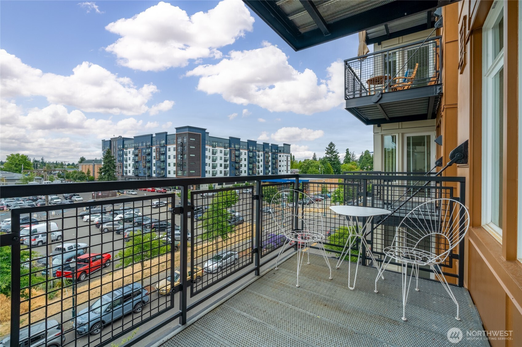 15100 6th Avenue SW, Burien, WA 98166