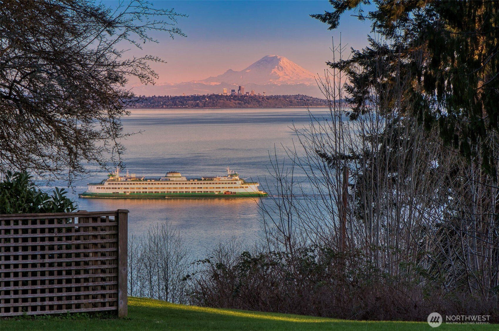 26290 Ohio Avenue NE, Kingston, WA 98346