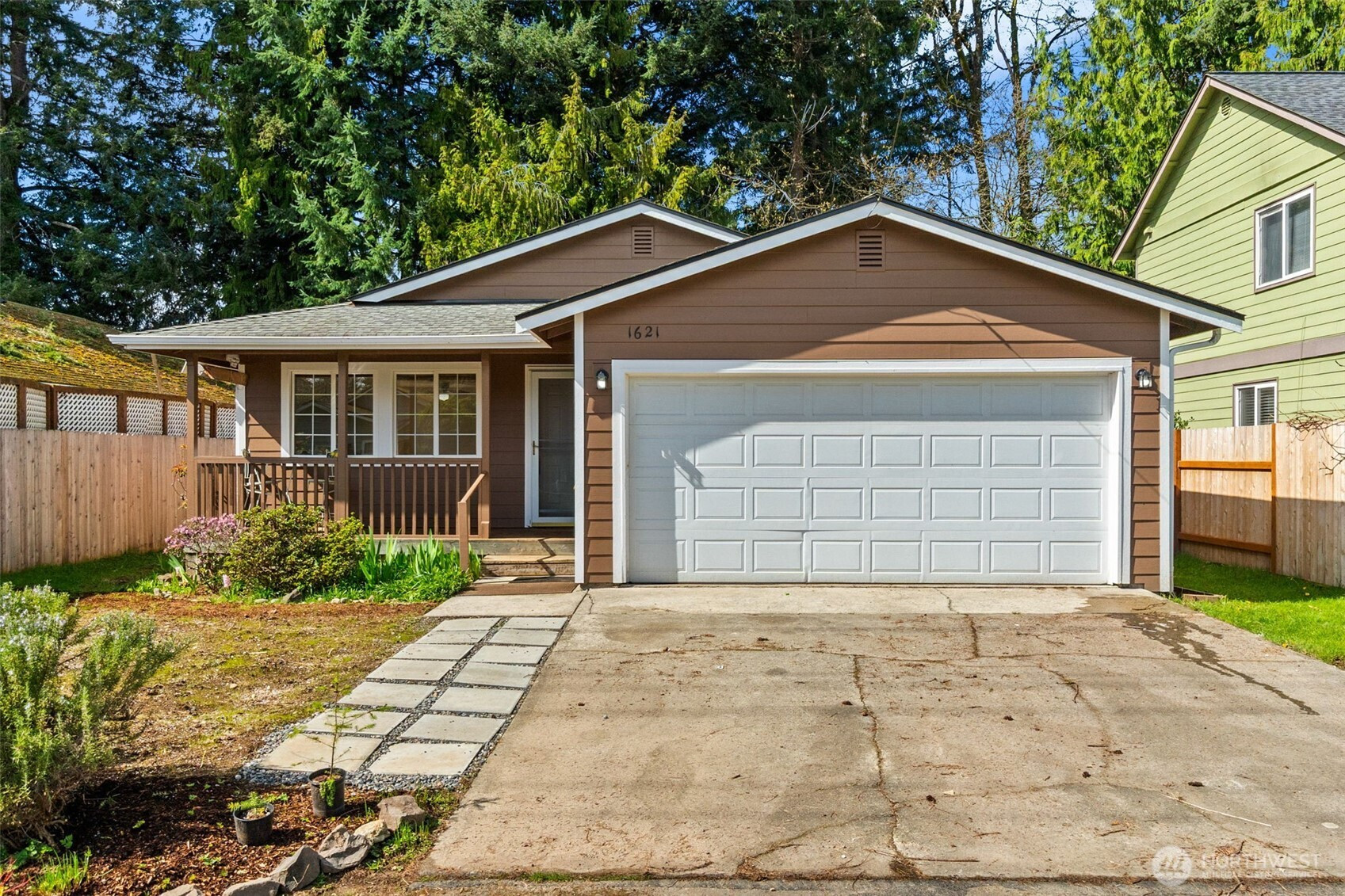 1621 Tullis Street NE, Olympia, WA 98506