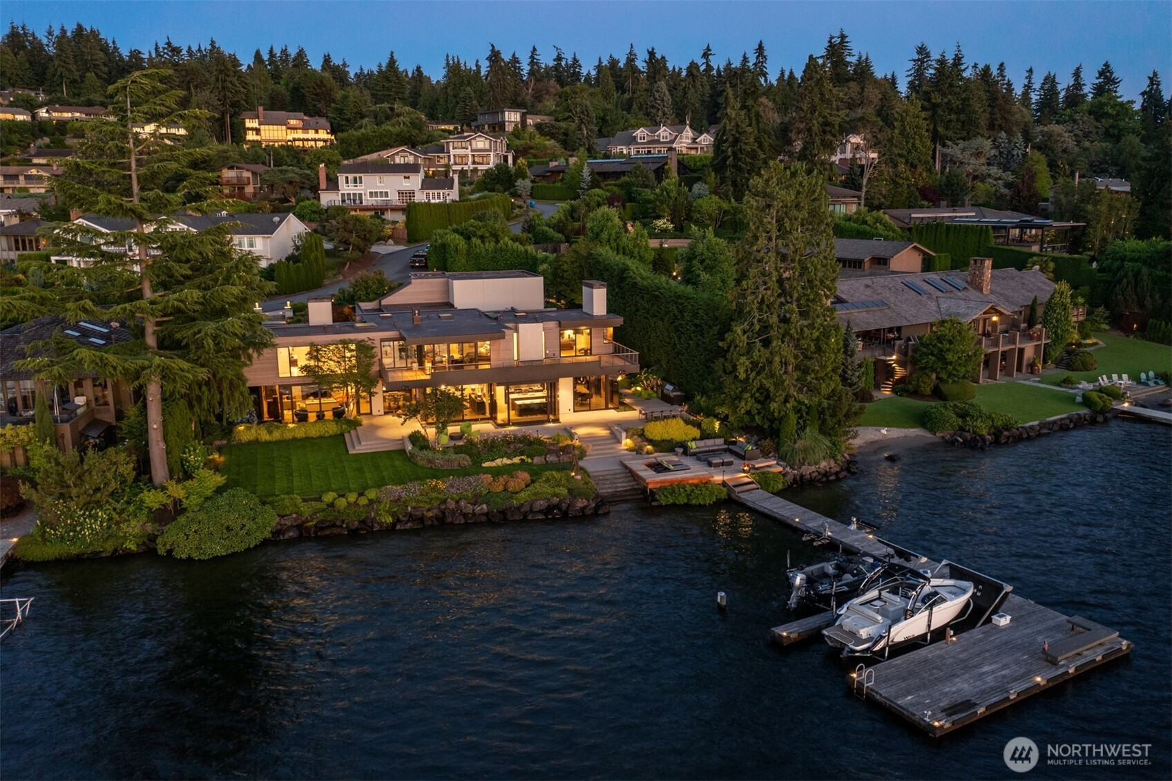 7374 SE 71st Street, Mercer Island, WA 98040