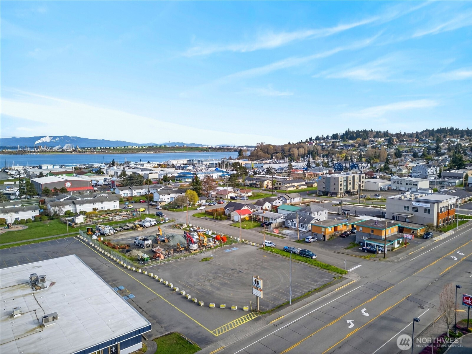 2821 Commercial Avenue, Anacortes, WA 98221