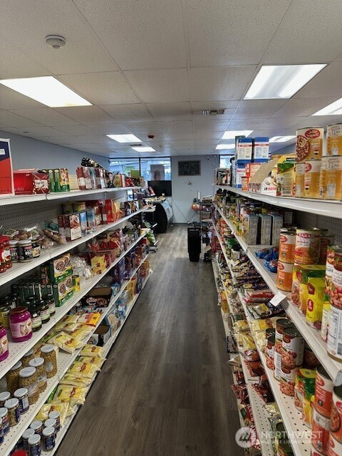 20101 44th Ave W, Lynnwood, WA 98036