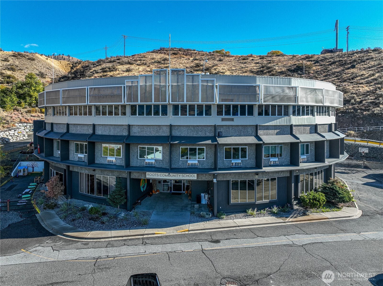 503 E Highland Ave, Chelan, WA 98816