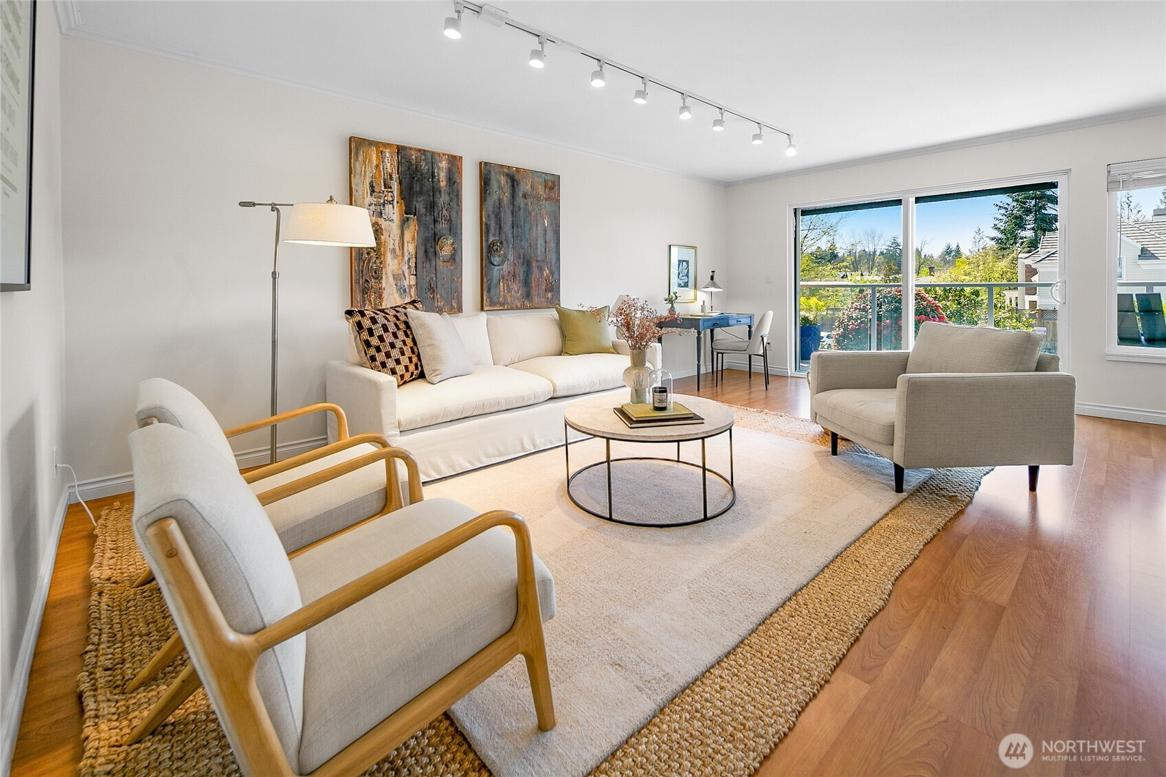 2501 Canterbury Lane E, Seattle, WA 98112