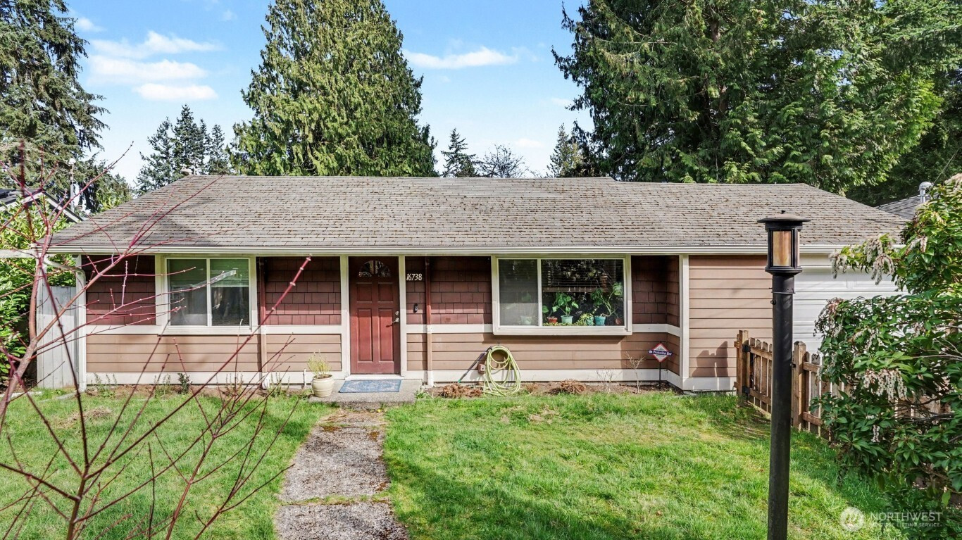 16738 10th Avenue NE, Shoreline, WA 98155