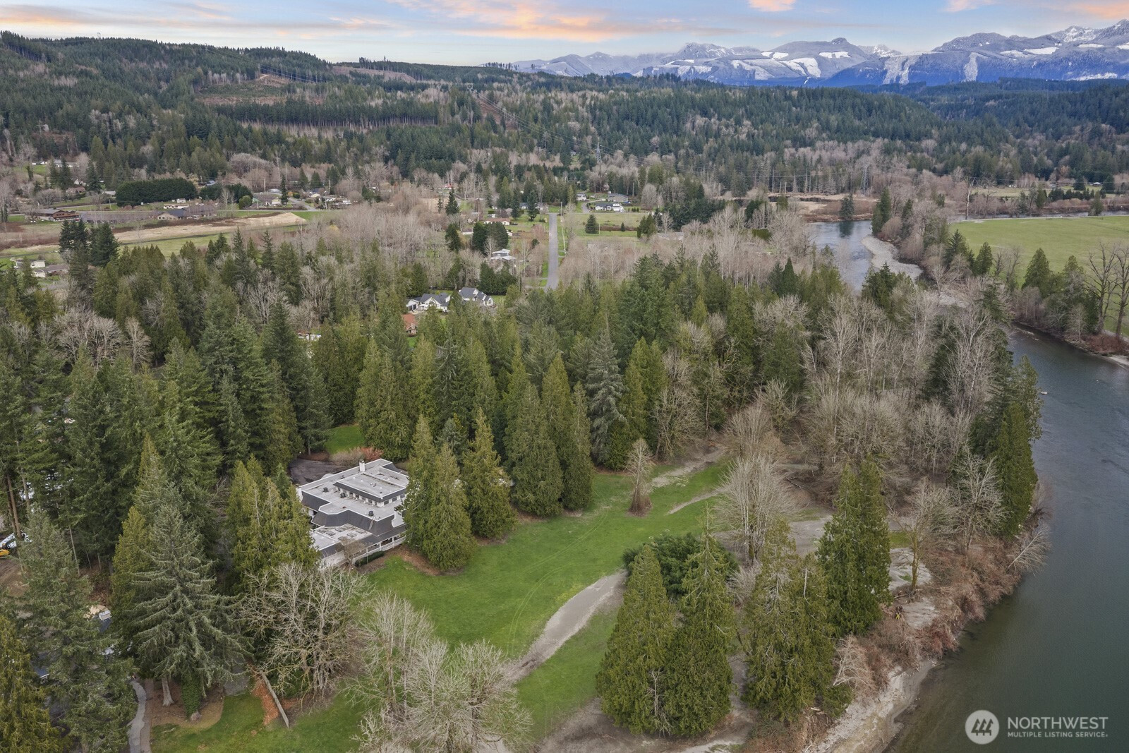 35525 SE 49th Street, Fall City, WA 98024