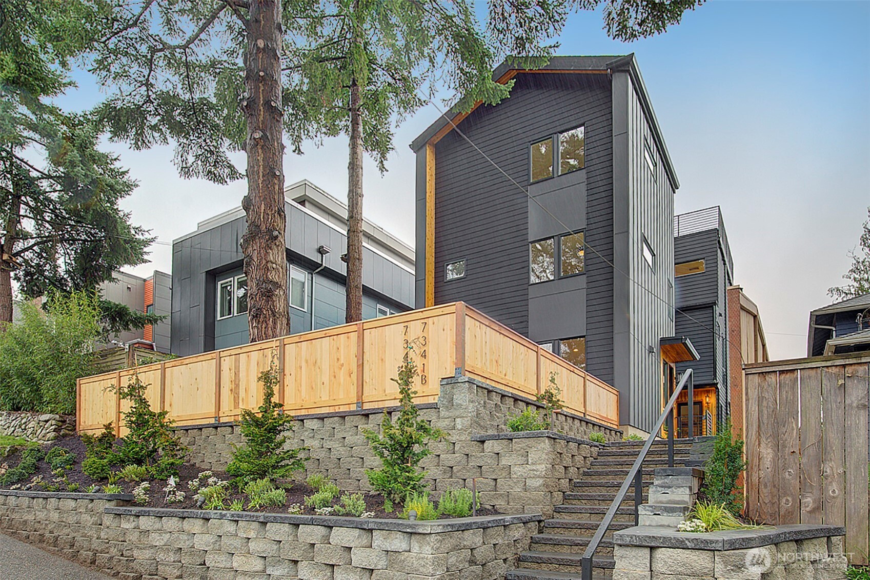 7341 California Avenue SW, Seattle, WA 98136