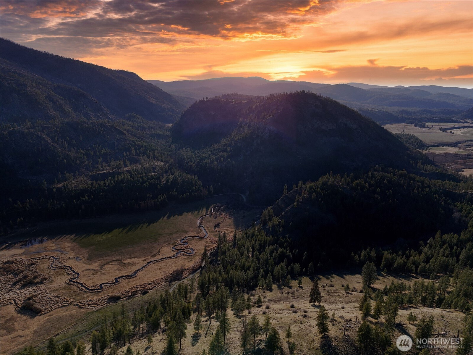 1721 Aeneaws Valley Road, Tonasket, WA 98855