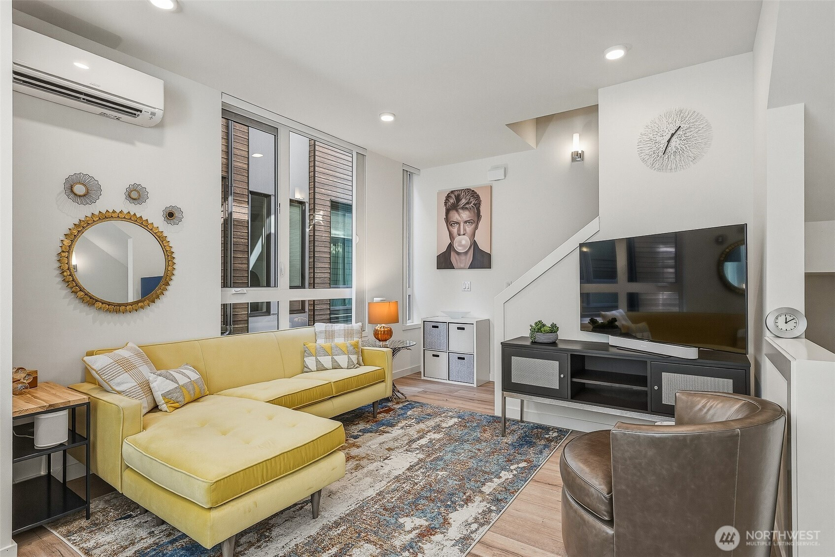 6313 9th Avenue NE, Seattle, WA 98115