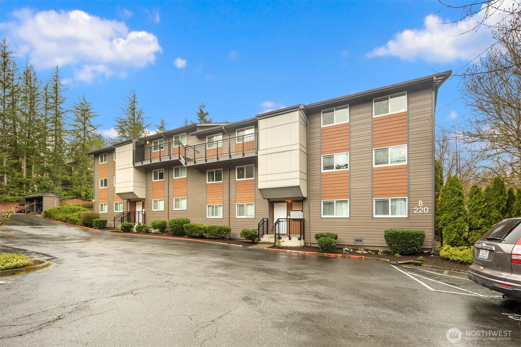 220 SW Clark Street, Issaquah, WA 98027