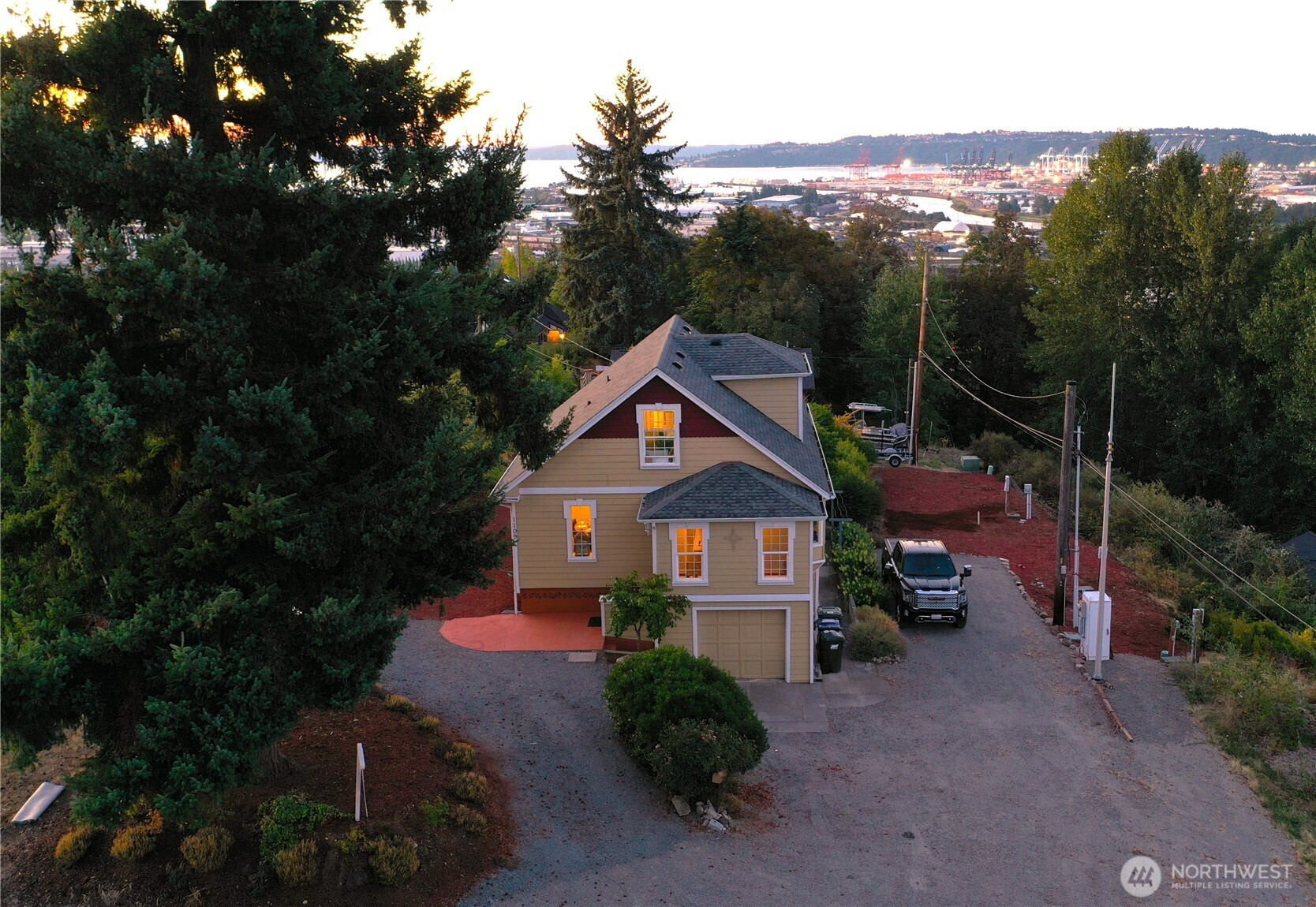 1109 E 31 Street, Tacoma, WA 98404