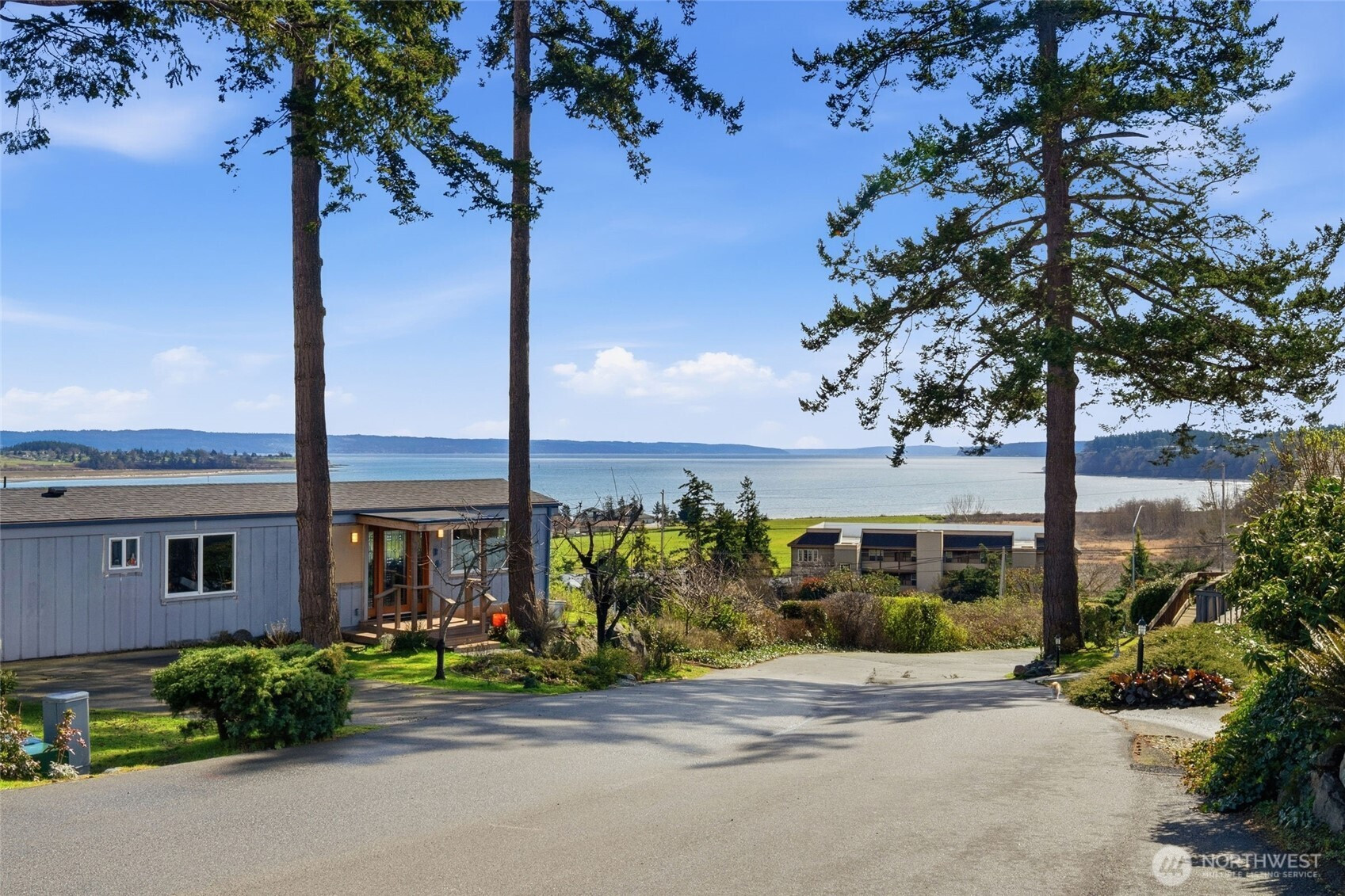30901 State Route 20, Oak Harbor, WA 98277