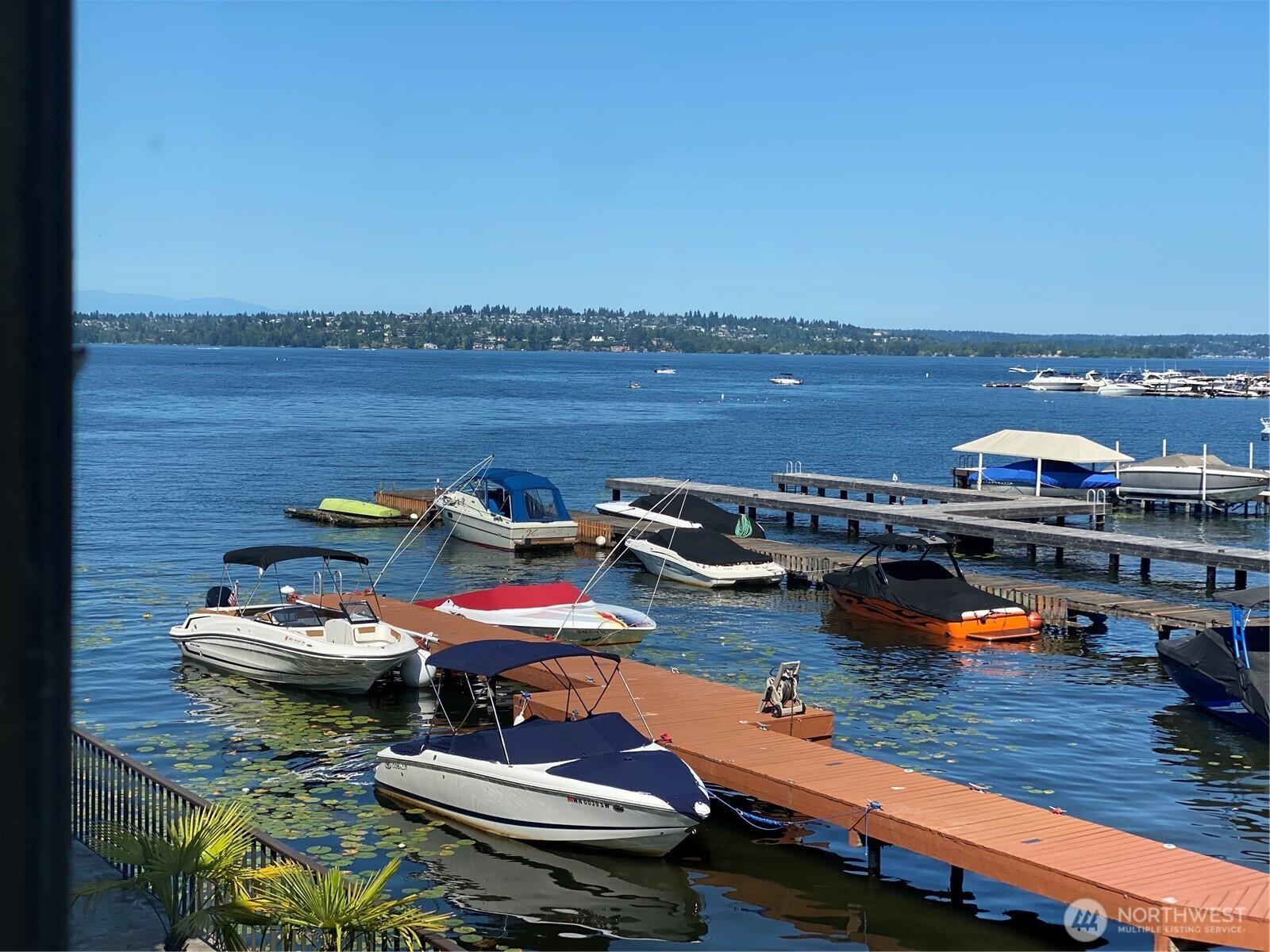 4561 Lake Washington Boulevard NE, Kirkland, WA 98033