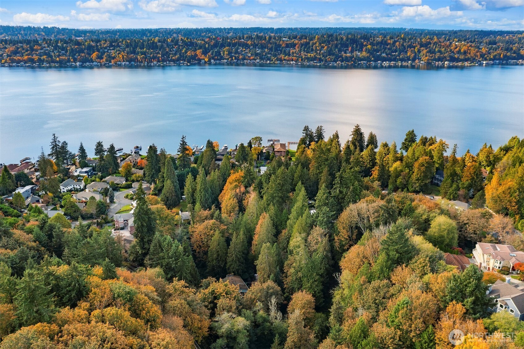 13530 62nd Avenue NE, Kirkland, WA 98034