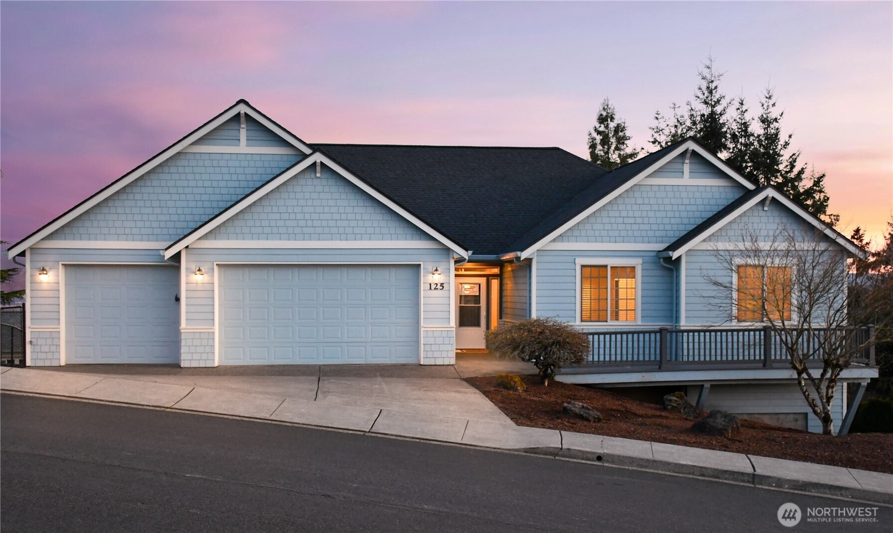 125 Ship Watch Circle, Kalama, WA 98625