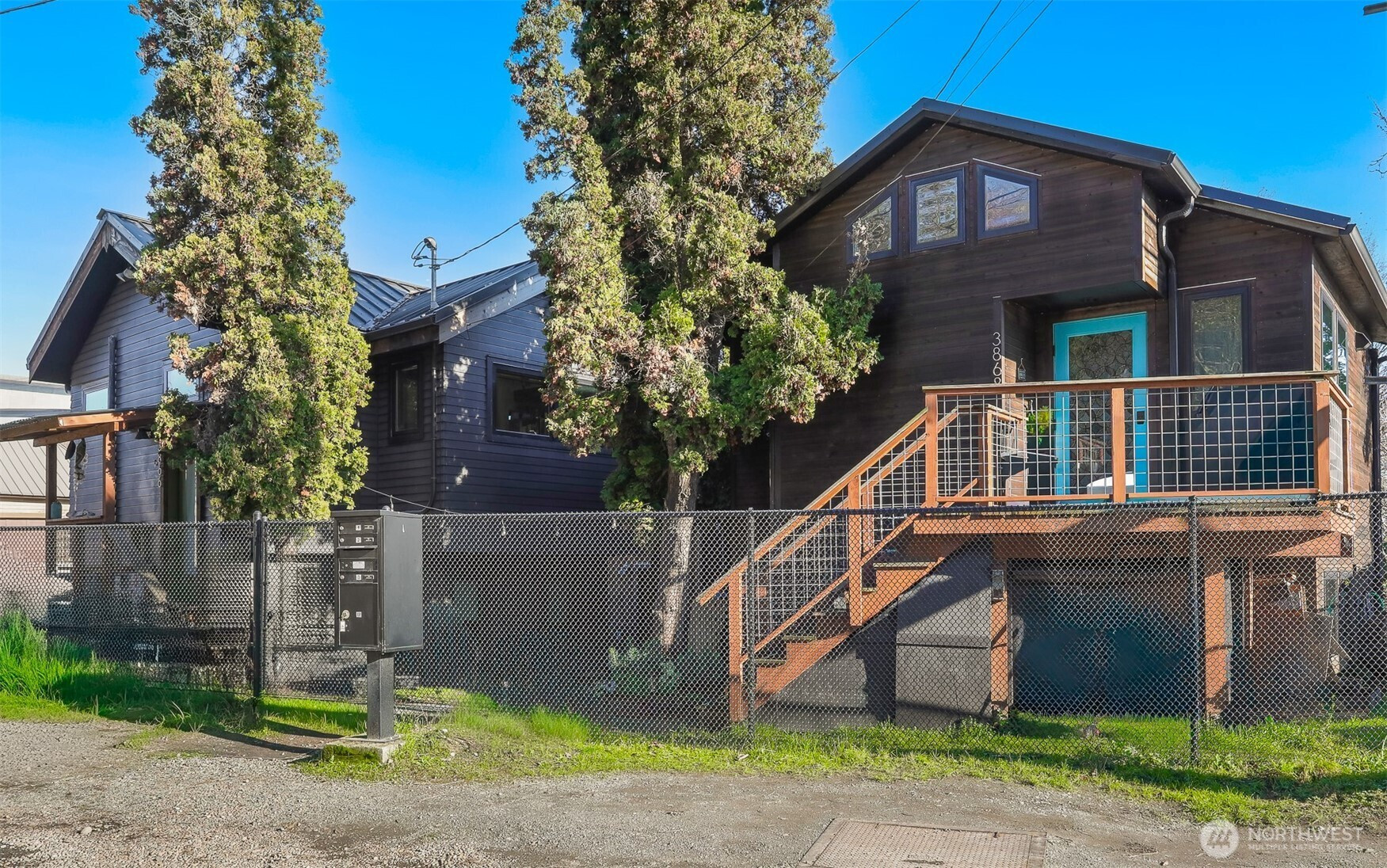 3868 16th Avenue SW, Seattle, WA 98106