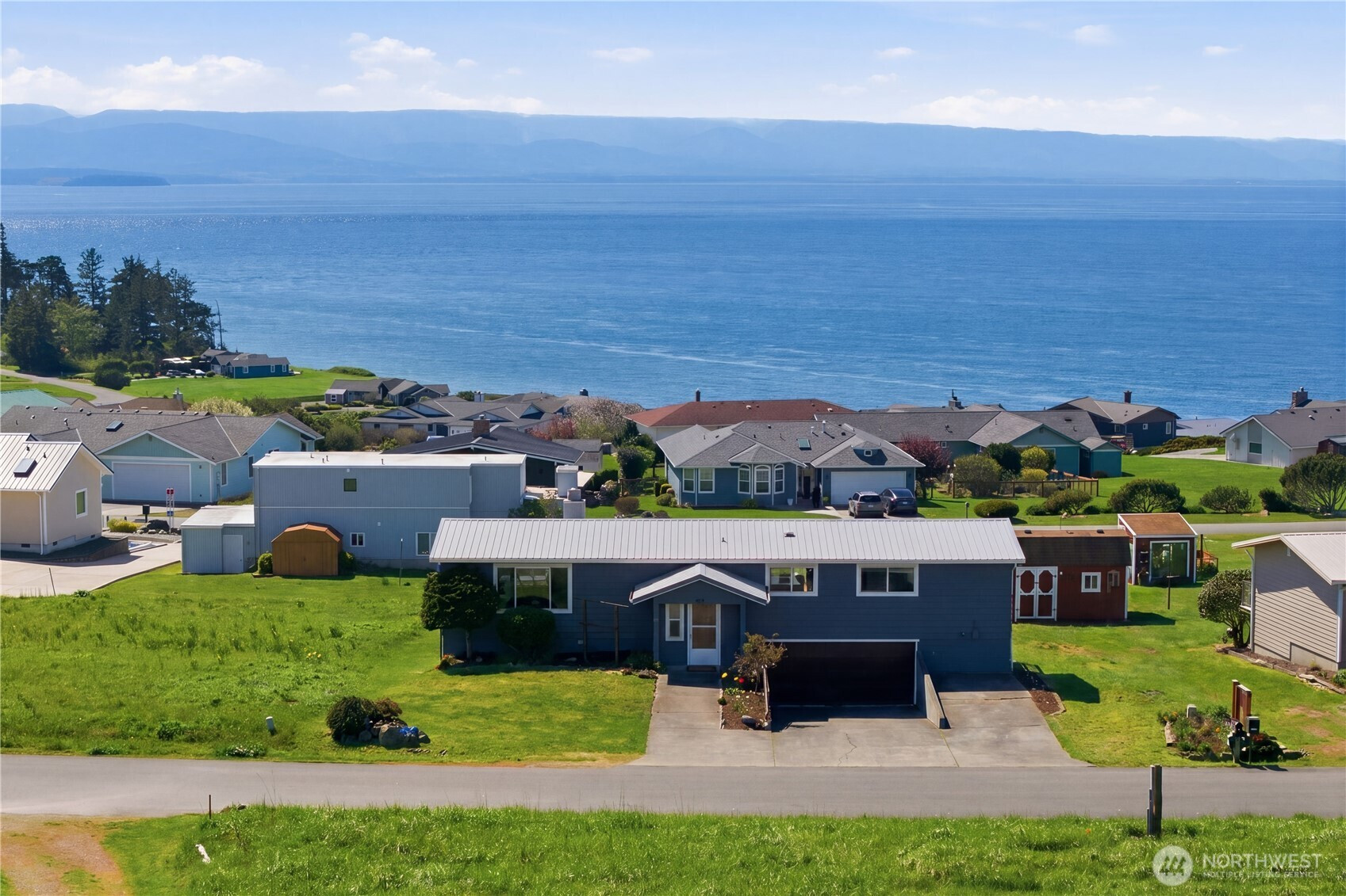 747 La Fiesta Street, Coupeville, WA 98239