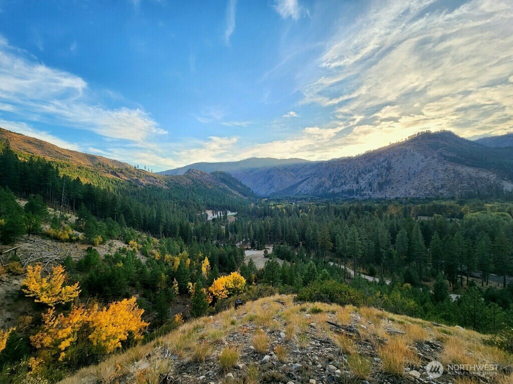 14216 Entiat River Rd, Entiat, WA 98822