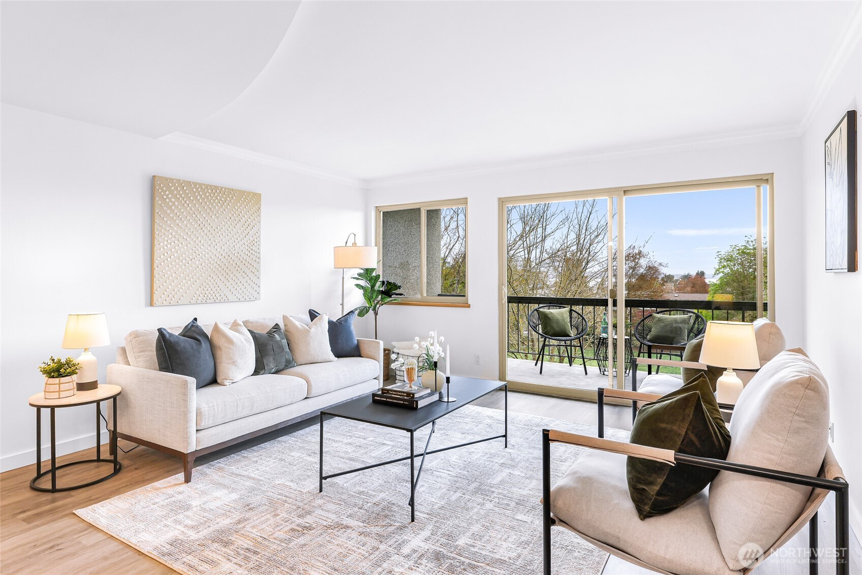 732 11th Avenue E, Seattle, WA 98102