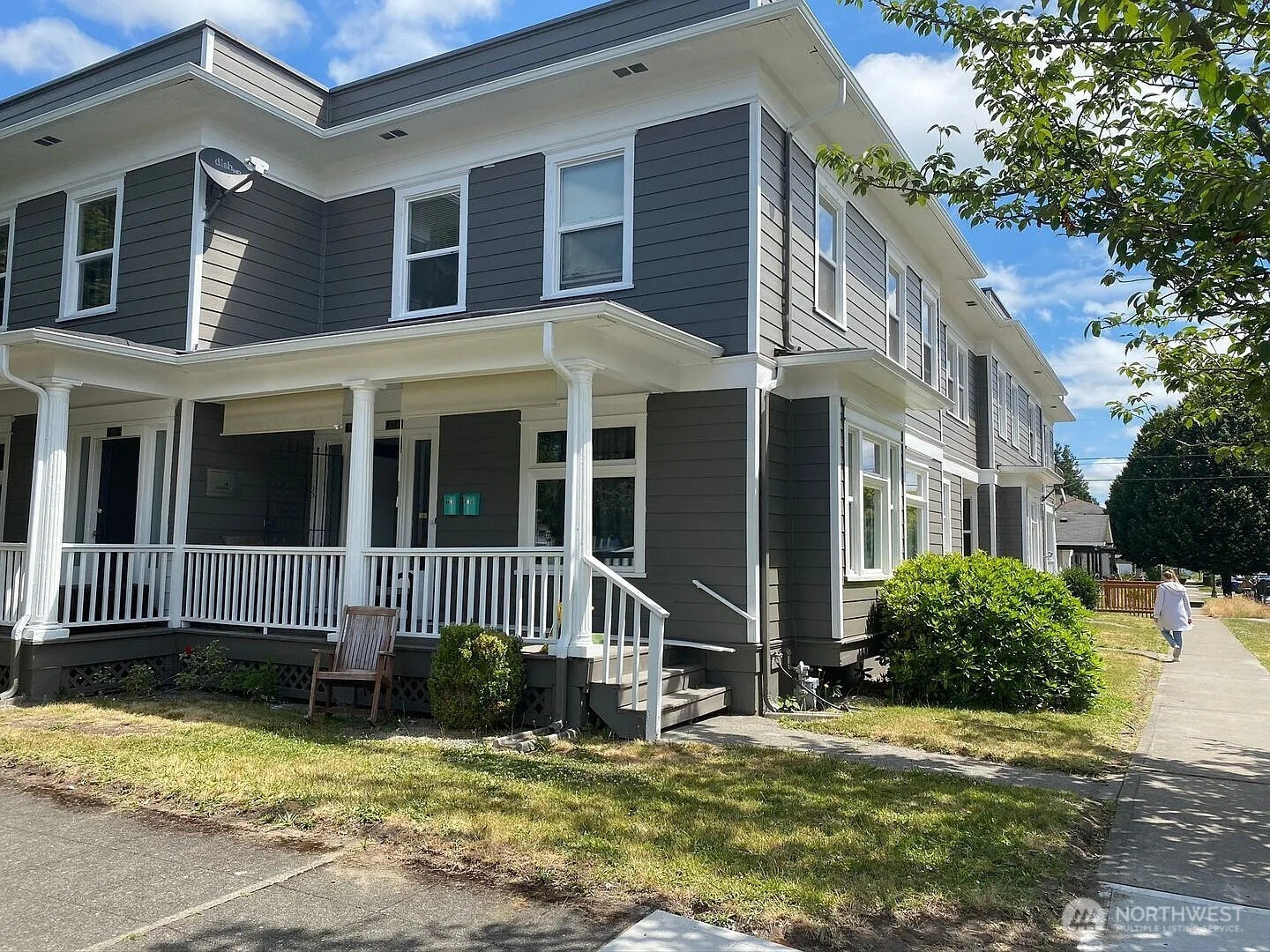 1319 S 9 Street S, Tacoma, WA 98405