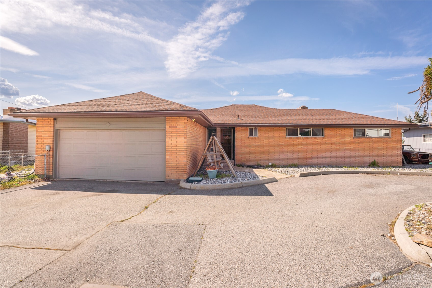 1210 N Ashland Avenue, East Wenatchee, WA 98802