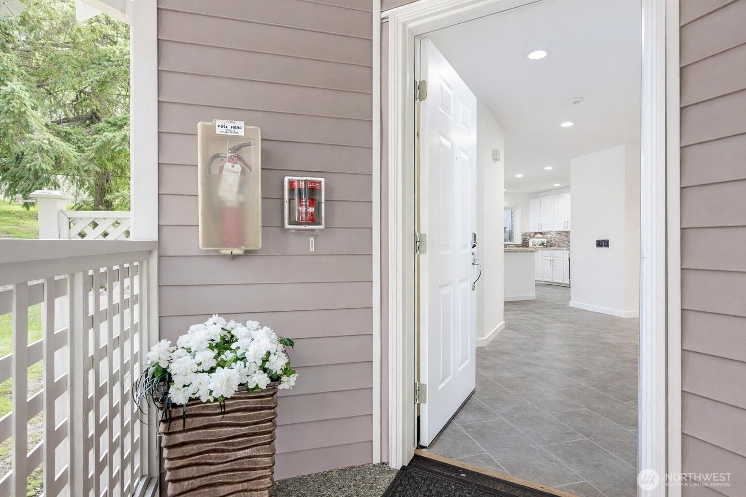 6910 Old Redmond Road, Redmond, WA 98052