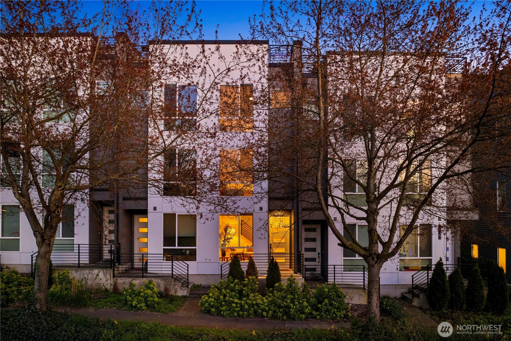 10162 Holman Road NW, Seattle, WA 98177