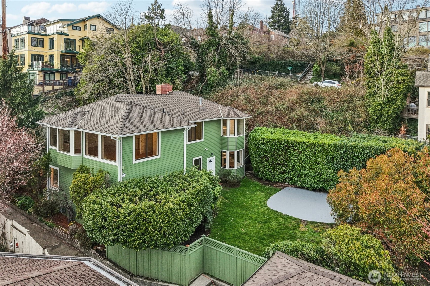 1114 2nd Avenue N, Seattle, WA 98109