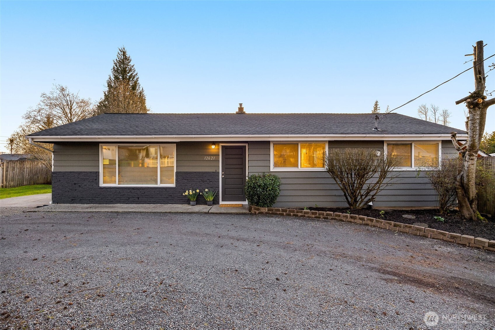 12621 156th Avenue SE, Renton, WA 98059