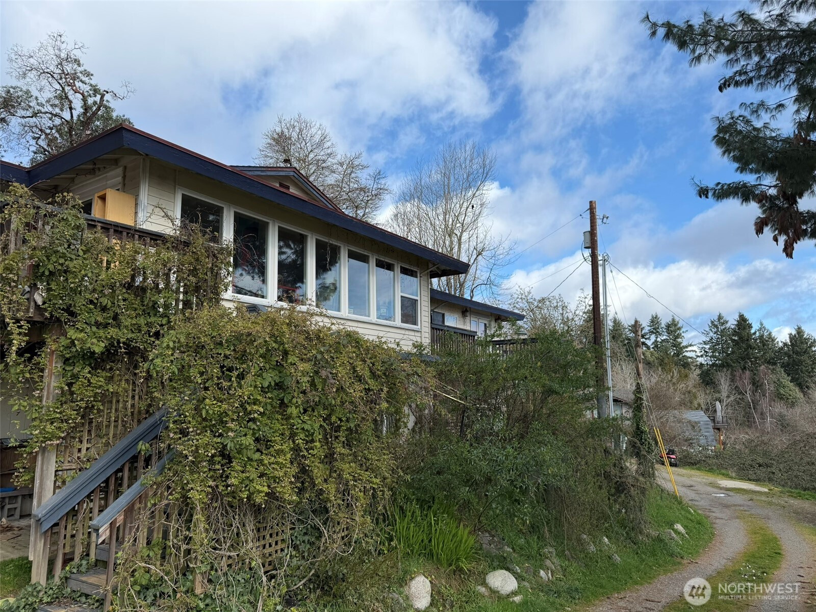 4725 SW 244th Street, Vashon, WA 98070