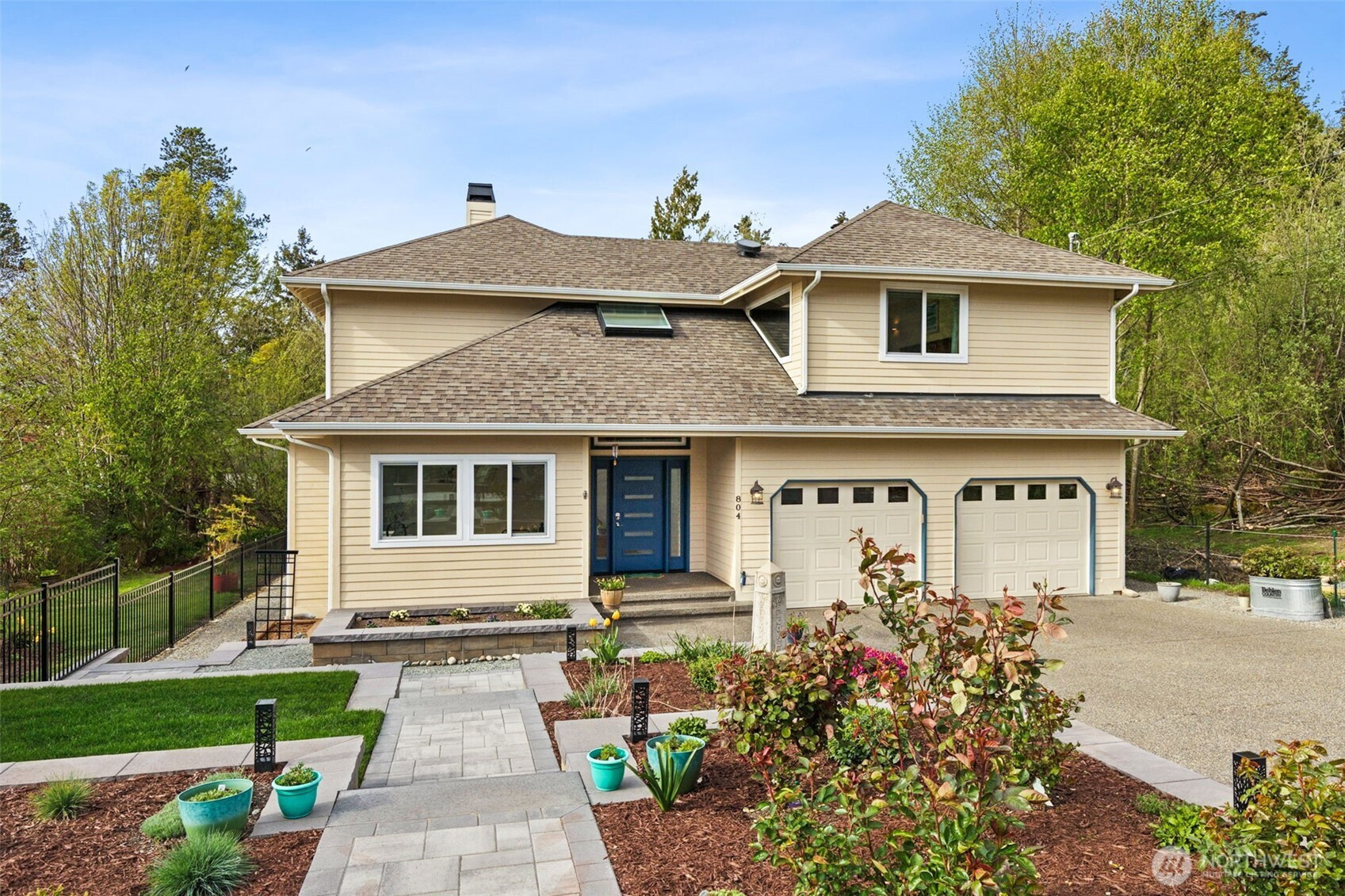 804 S 280th Street, Des Moines, WA 98198