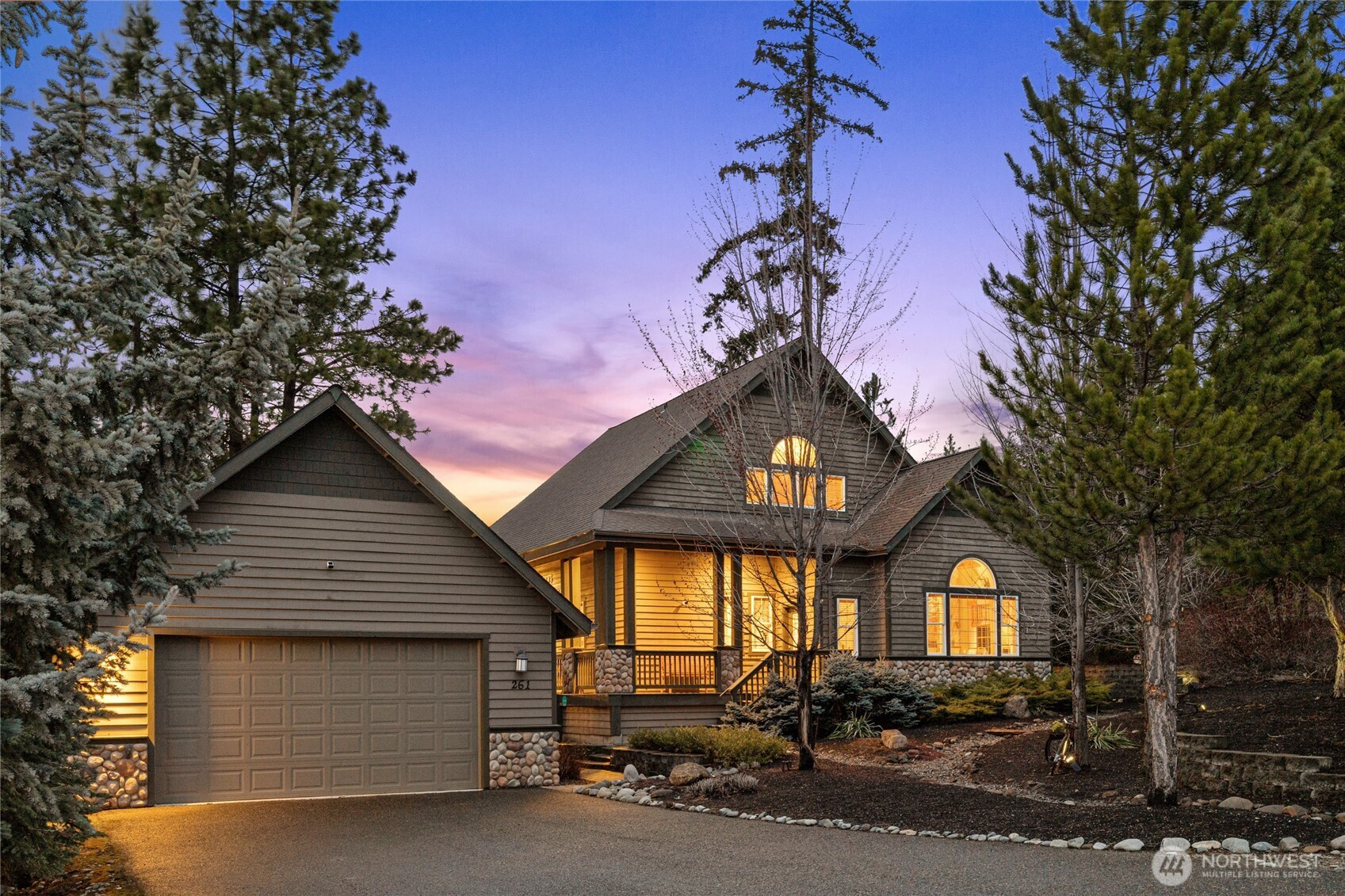 261 Paintbrush Lane, Ronald, WA 98940