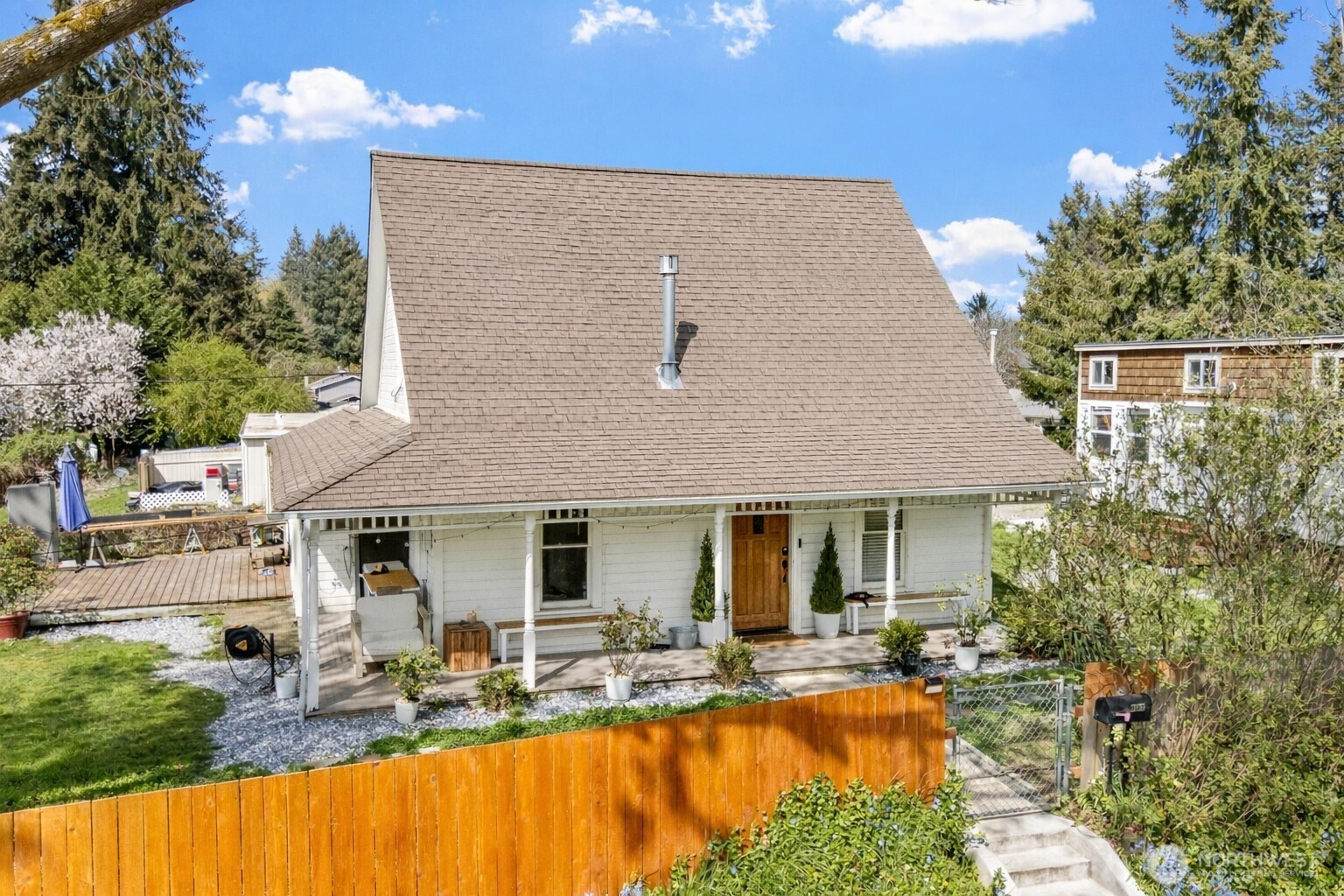 1216 Pine Avenue NE, Olympia, WA 98506