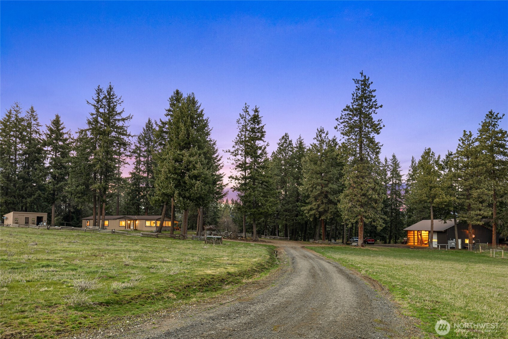 6160 Upper Peoh Point Rd, Cle Elum, WA 98922
