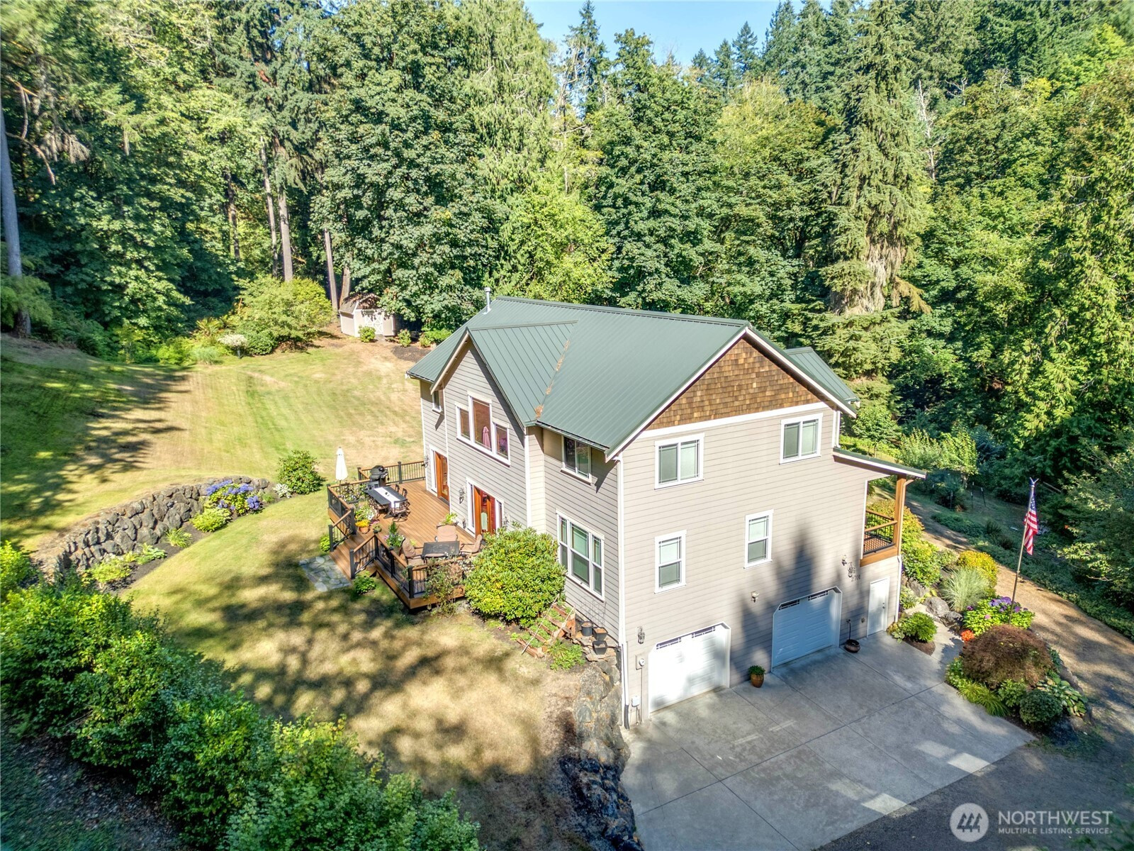 2701 NE Strand Road, Bremerton, WA 98311