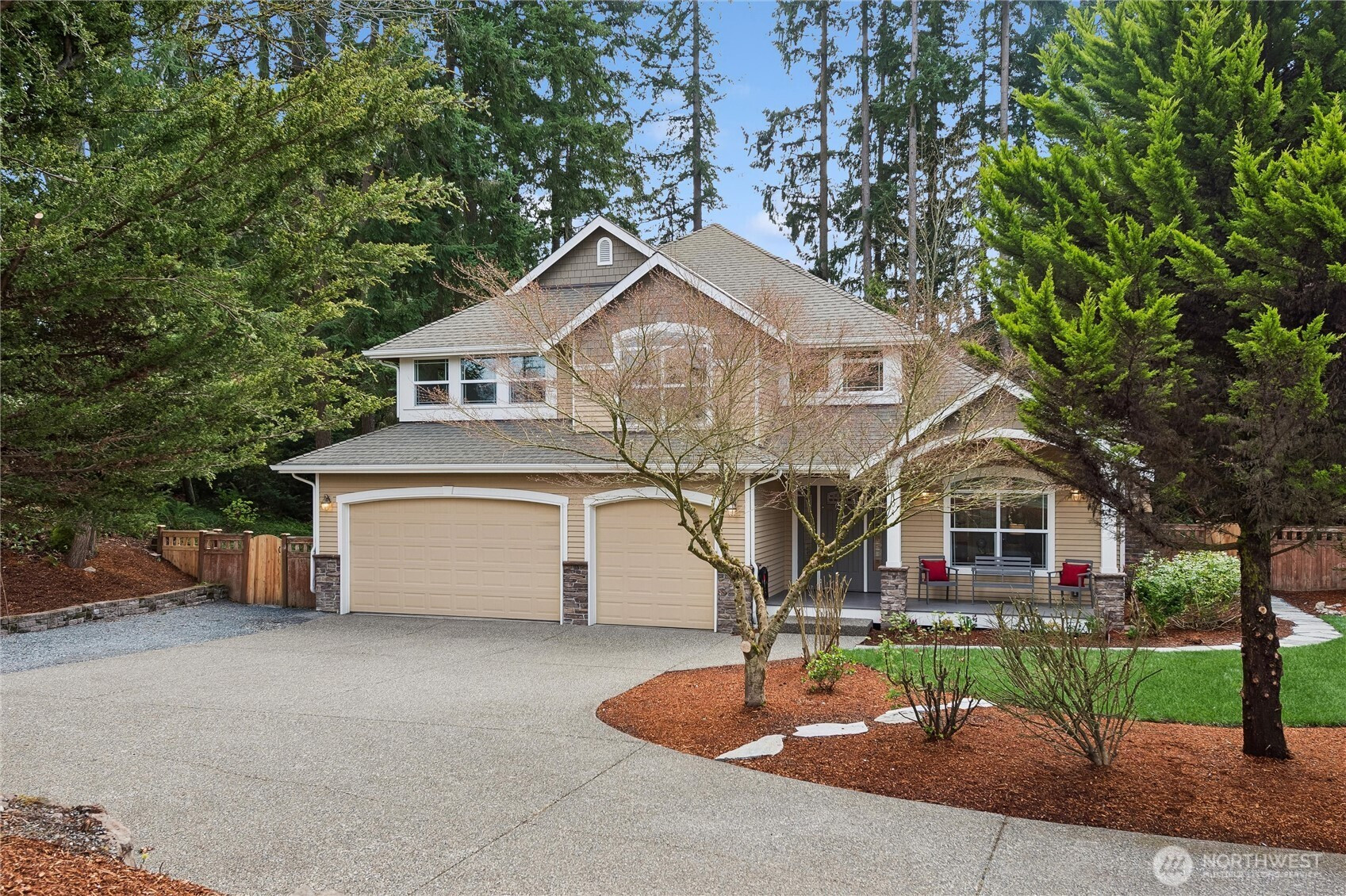 4404 240th Street SW, Mountlake Terrace, WA 98043