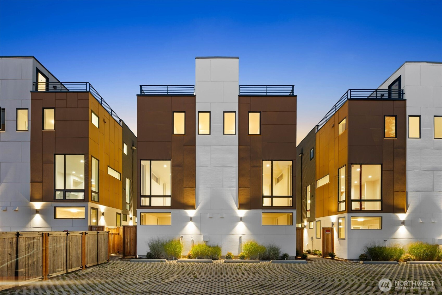 9239 B 16th Avenue SW, Seattle, WA 98106