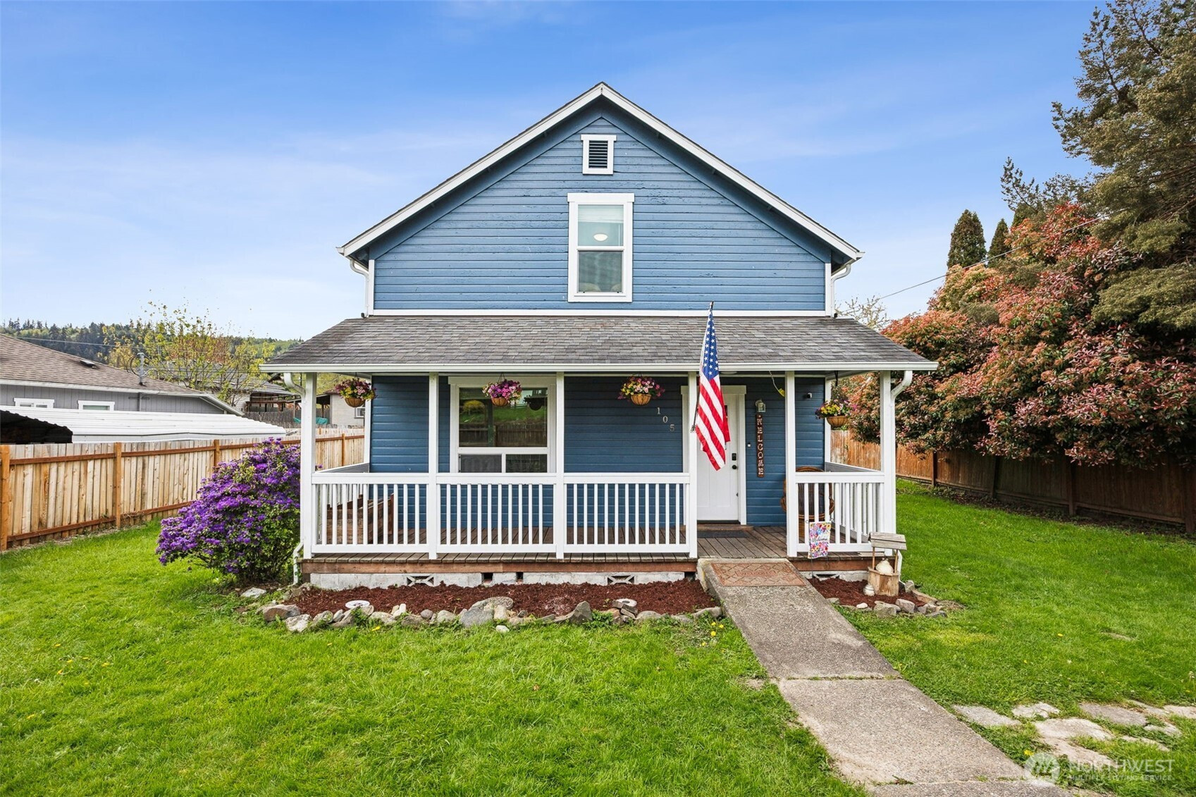 105 Oak Street E, Eatonville, WA 98328