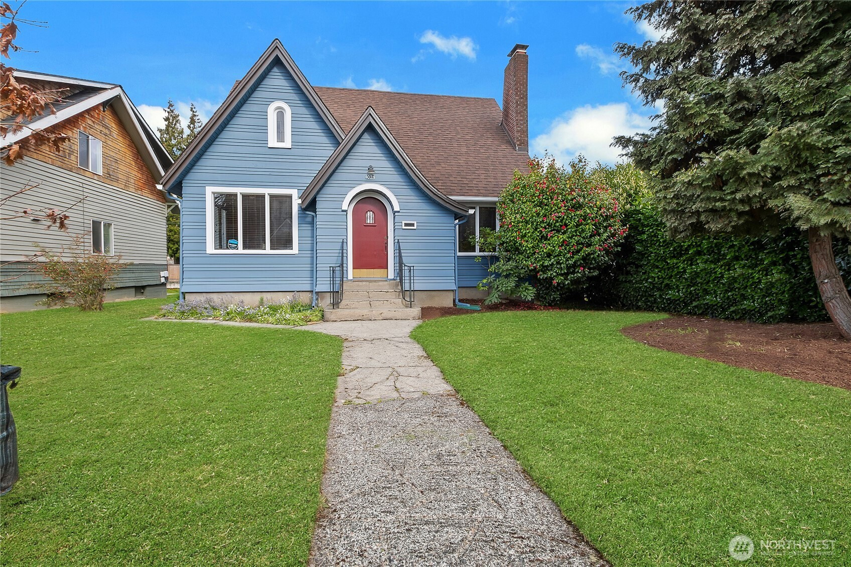 4025 Pacific Avenue, Tacoma, WA 98418