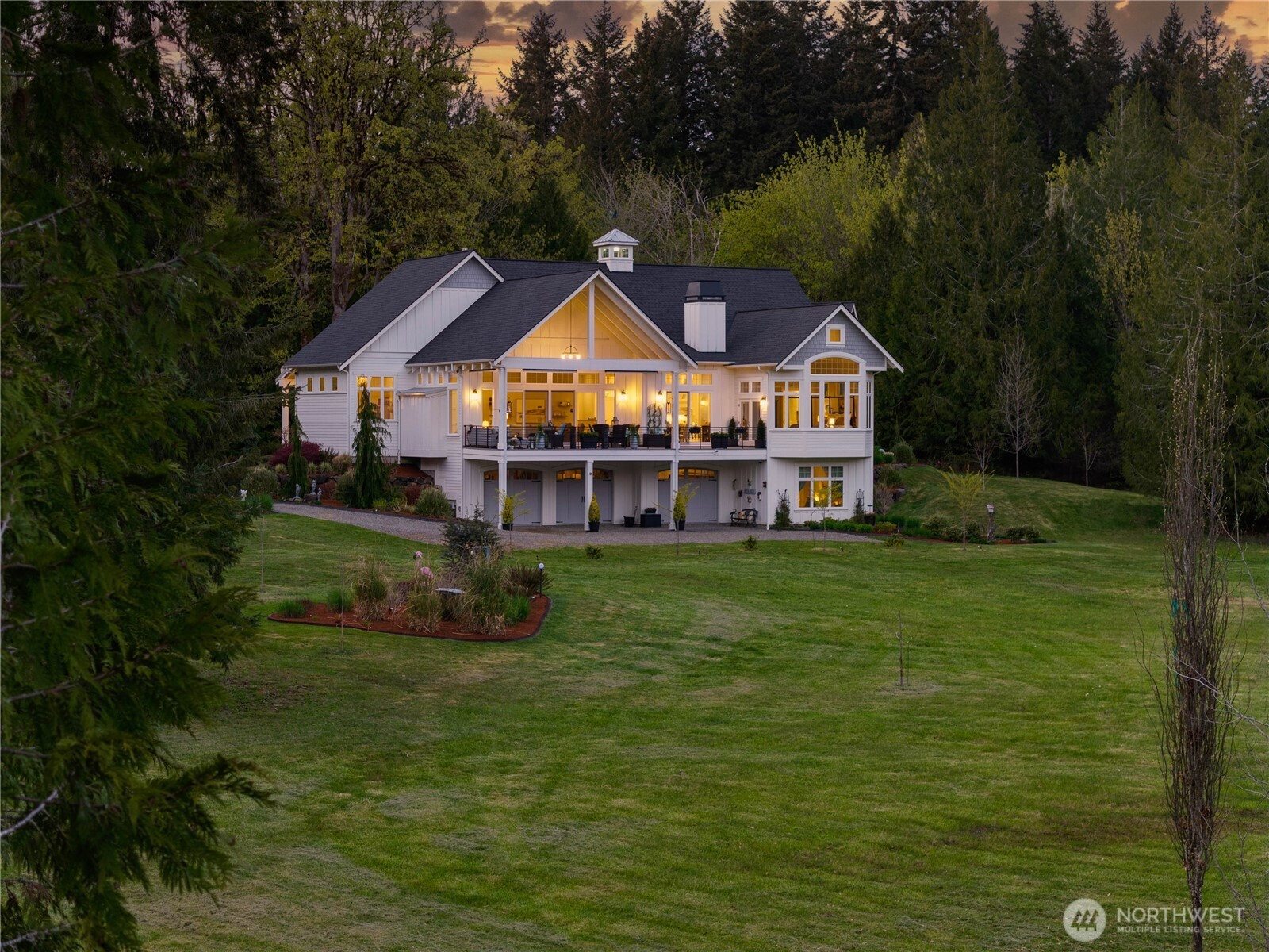 311 Cornwall Road NW, Lakebay, WA 98349