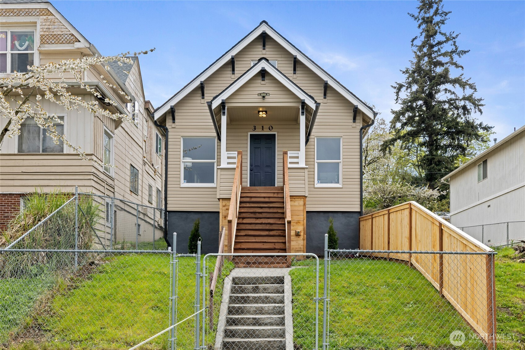 310 S 28th Street, Tacoma, WA 98402