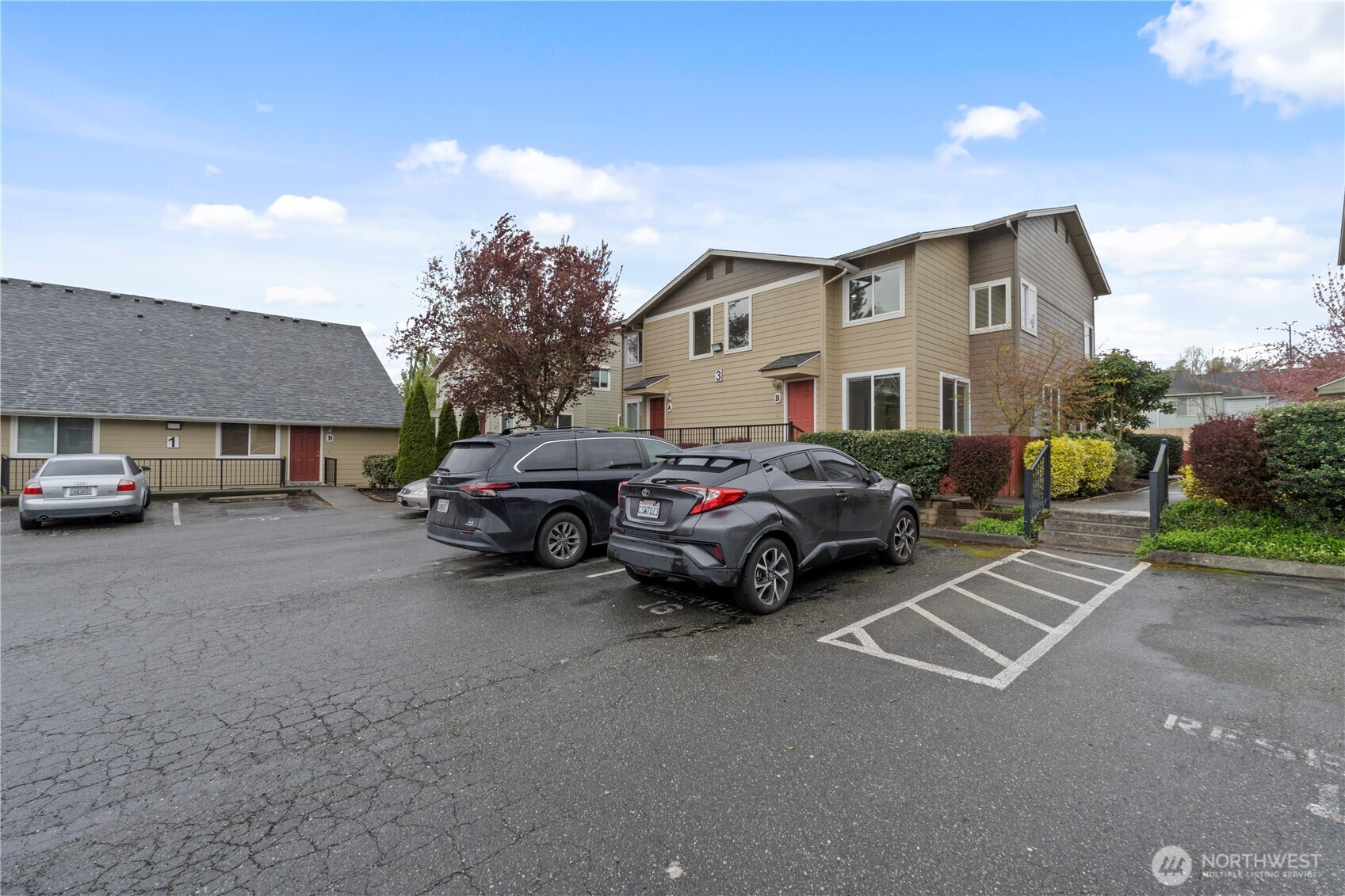 2902 13th Street, Everett, WA 98201