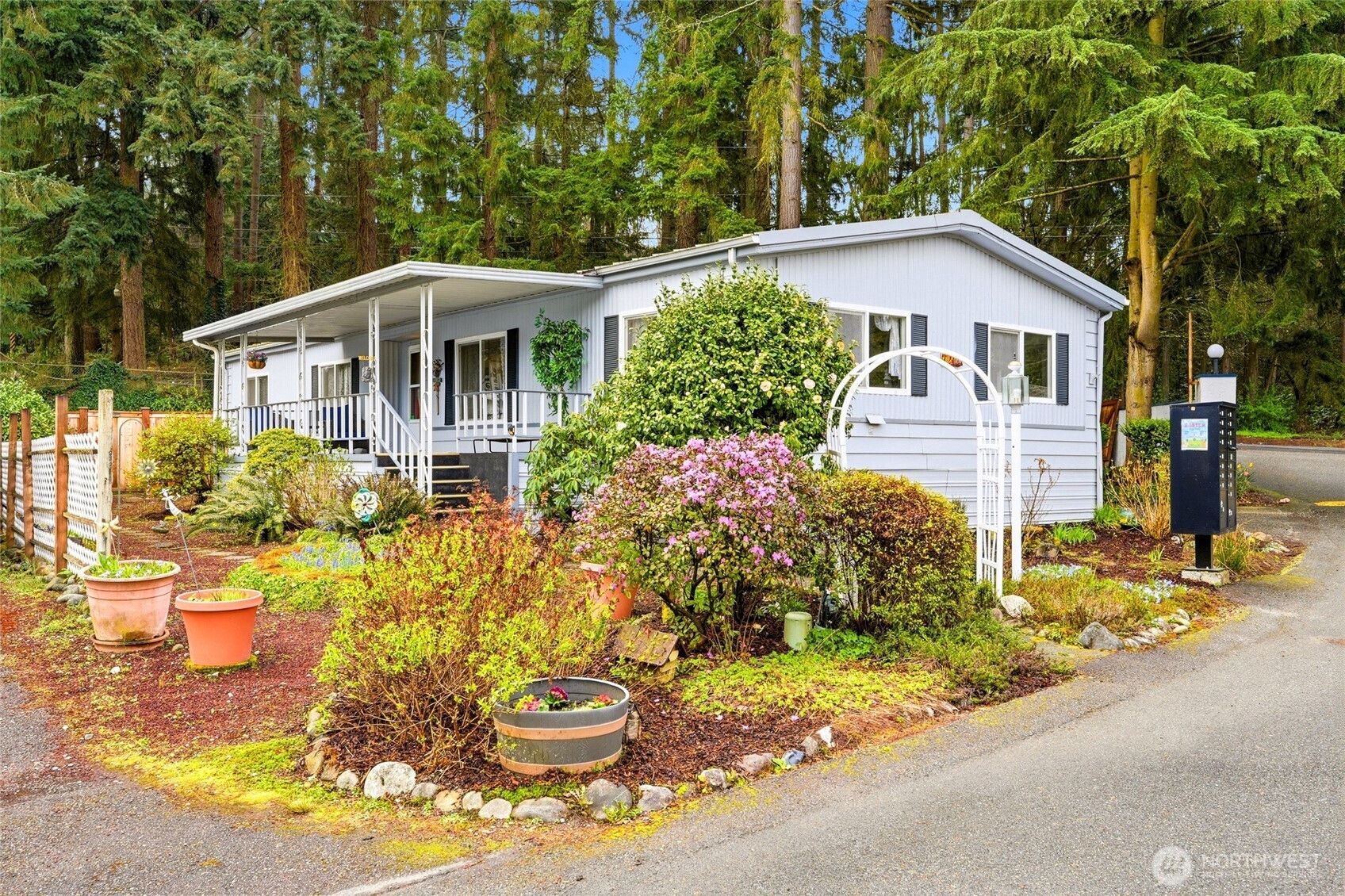 12727 112th Avenue E, Puyallup, WA 98374